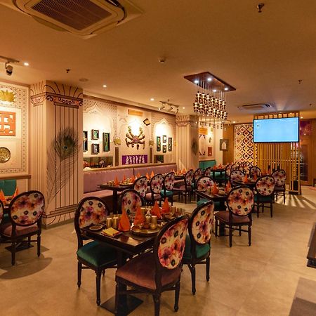 Holywater Hotel By Ganga Kinare #150 Mts From Ganga Ghat Rishīkesh Екстериор снимка